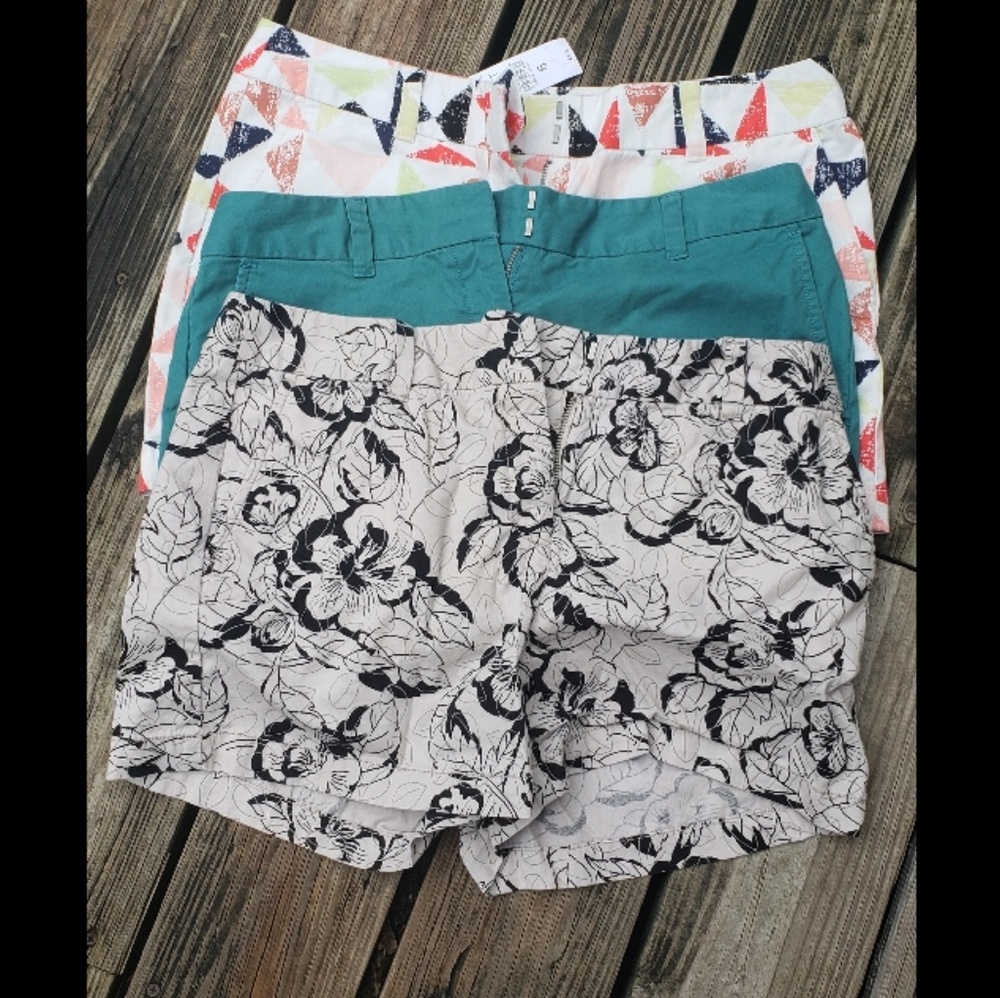 3 pair LOFT LIKE NEW Shorts